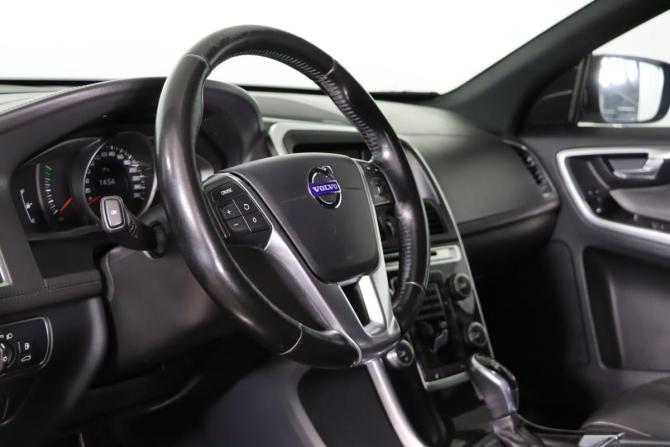 Volvo XC60 I Рестайлинг с пробегом 2014 года, цена 2 599 990 рублей, 139826 км, внедорожник, Автокод Объявления