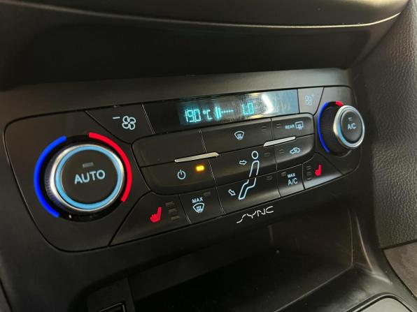 Ford Focus III Рестайлинг с пробегом 2018 года, цена 1 034 500 рублей, 179478 км, универсал, Автокод Объявления