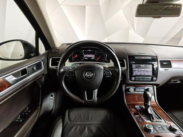 Volkswagen Touareg II с пробегом 2014 года, цена 2 743 000 рублей, 98150 км, внедорожник, Автокод Объявления