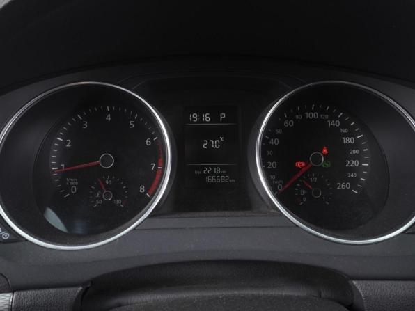 Volkswagen Jetta VI Рестайлинг с пробегом 2016 года, цена 1 220 000 рублей, 166682 км, седан, Автокод Объявления