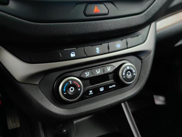 Lada (ВАЗ) Vesta I с пробегом 2021 года, цена 1 348 000 рублей, 40315 км, универсал, Автокод Объявления