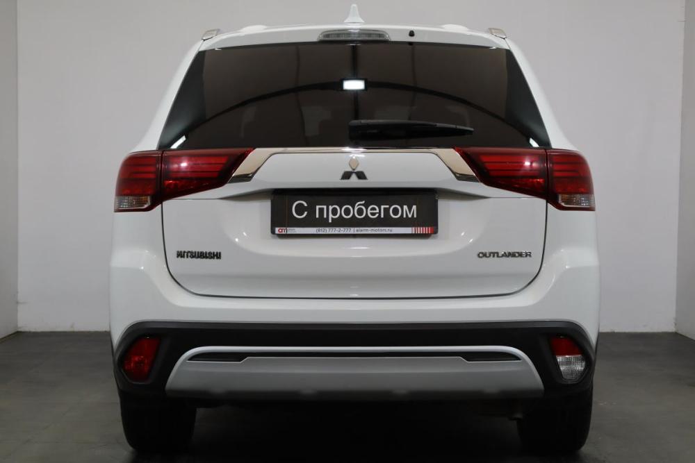 Mitsubishi Outlander III Рестайлинг 3 Санкт-Петербург  - изображение 5