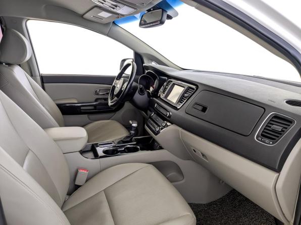 Kia Carnival III с пробегом 2019 года, цена 3 220 000 рублей, 81835 км, минивэн, Автокод Объявления