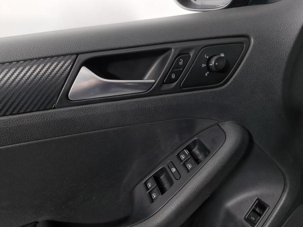 Volkswagen Jetta VI с пробегом 2012 года, цена 795 000 рублей, 268643 км, седан, Автокод Объявления