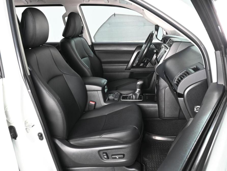 Toyota Land Cruiser Prado 150 Series Рестайлинг 2 Ростов-на-Дону  - изображение 8