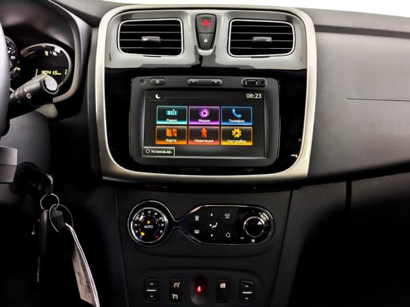 Renault Sandero II Рестайлинг с пробегом 2019 года, цена 1 240 000 рублей, 32690 км, хэтчбек, Автокод Объявления