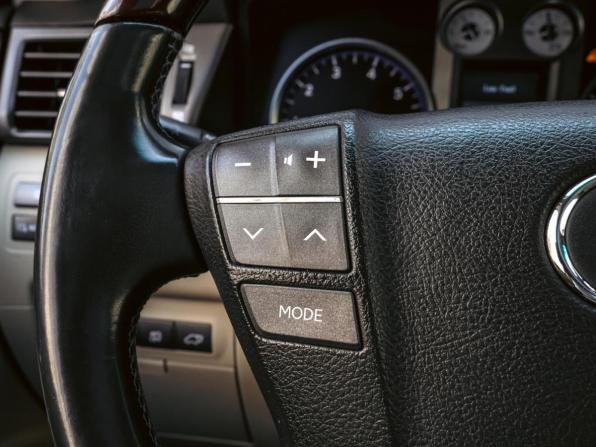 Lexus LX III с пробегом 2008 года, цена 3 349 000 рублей, 242532 км, внедорожник, Автокод Объявления