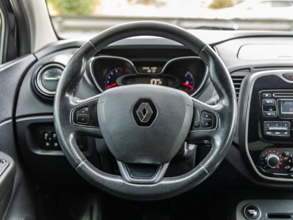 Renault Kaptur I с пробегом 2017 года, цена 1 148 000 рублей, 125145 км, внедорожник, Автокод Объявления