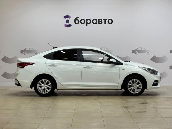 Hyundai Solaris II с пробегом 2018 года, цена 1 369 000 рублей, 86244 км, седан, Автокод Объявления