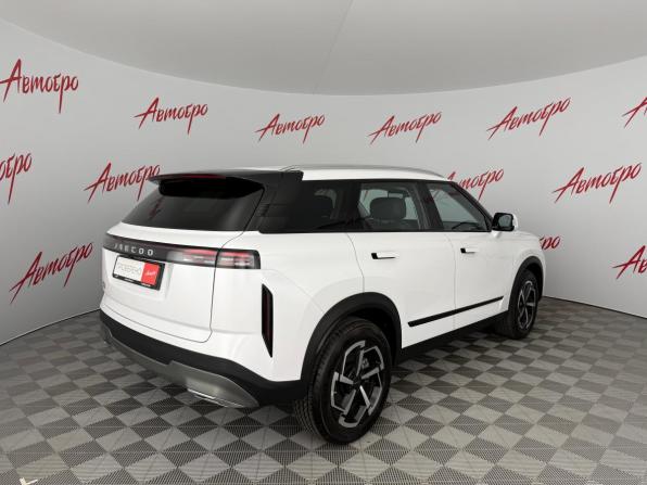 Jaecoo J7 I с пробегом 2024 года, цена 2 399 000 рублей, 17000 км, внедорожник, Автокод Объявления