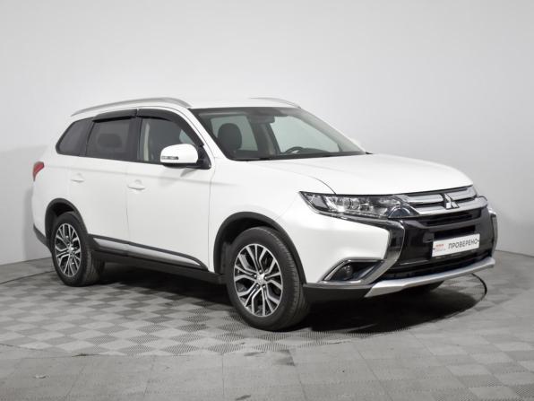 Mitsubishi Outlander III Рестайлинг 2 с пробегом 2017 года, цена 1 698 900 рублей, 147498 км, внедорожник, Автокод Объявления