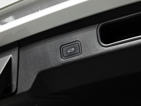 Geely Atlas II с пробегом 2024 года, цена 2 999 000 рублей, 53894 км, внедорожник, Автокод Объявления
