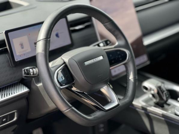 Jaecoo J7 I с пробегом 2023 года, цена 2 399 000 рублей, 42000 км, внедорожник, Автокод Объявления