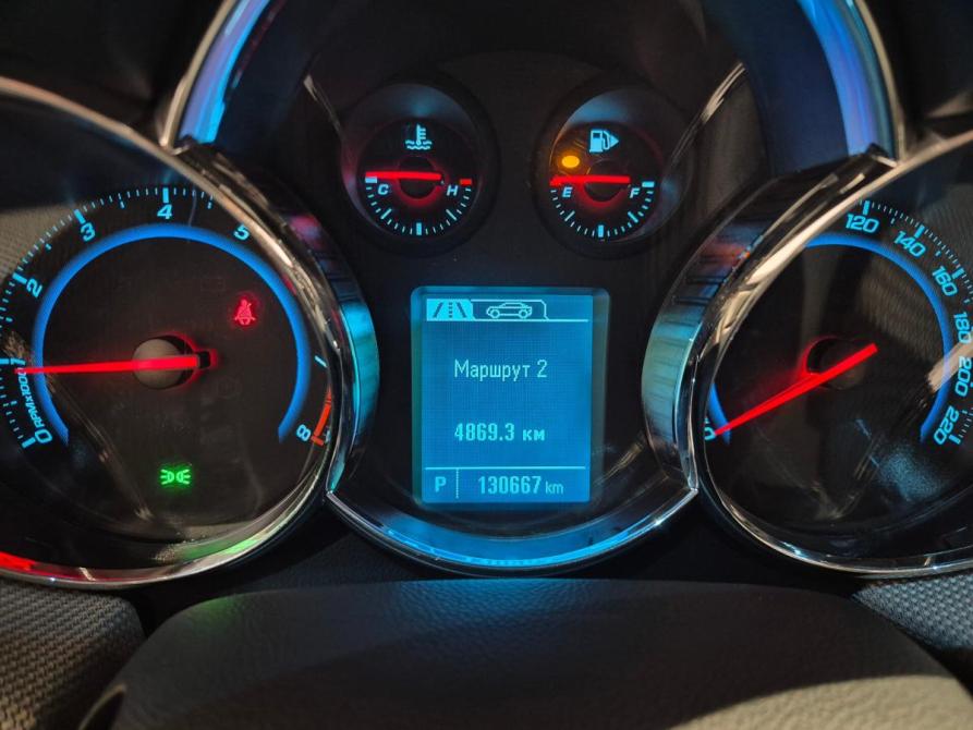 Chevrolet Cruze I Рестайлинг Москва  - изображение 11