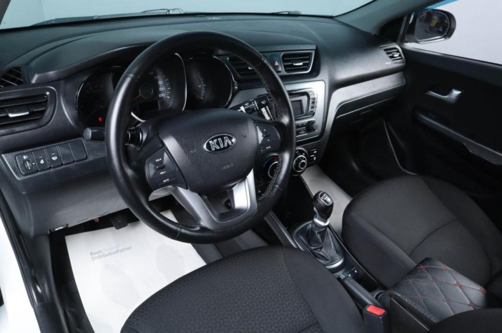 Kia Rio III Челябинск  - изображение 9
