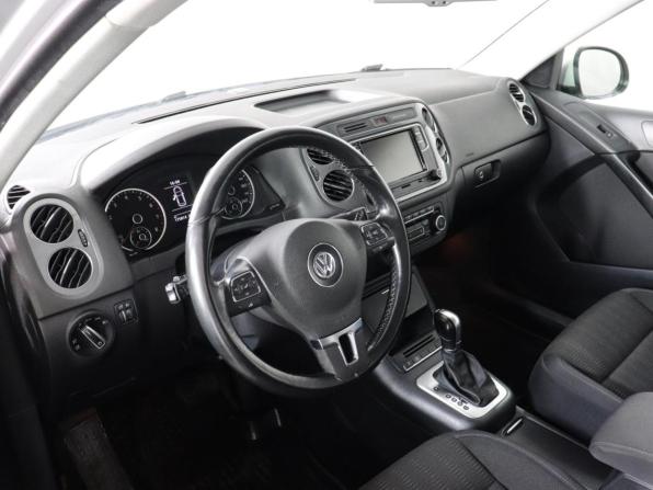 Volkswagen Tiguan I Рестайлинг с пробегом 2015 года, цена 1 329 000 рублей, 175800 км, внедорожник, Автокод Объявления