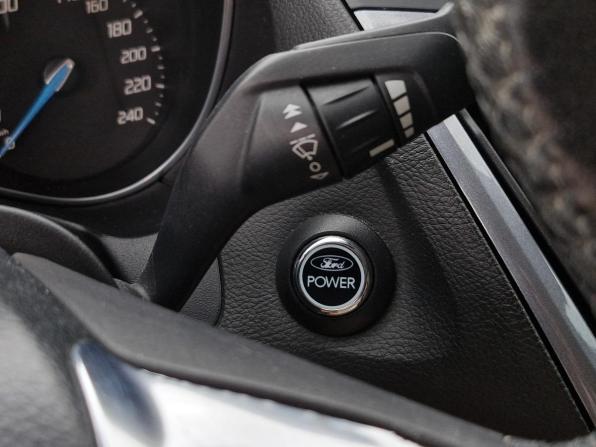 Ford Focus III с пробегом 2012 года, цена 849 000 рублей, 149984 км, хэтчбек, Автокод Объявления