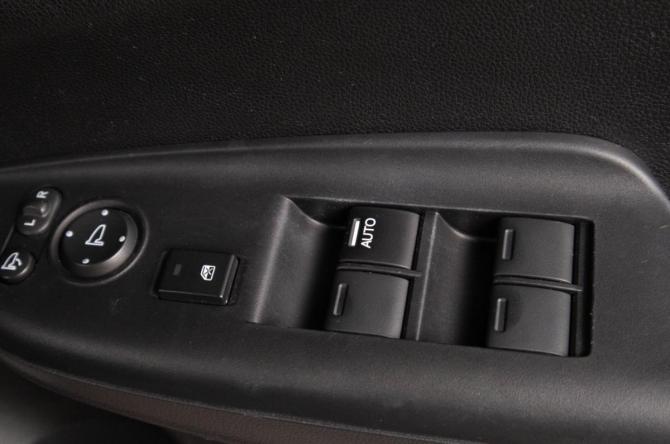 Honda Fit III Рестайлинг с пробегом 2019 года, цена 1 179 000 рублей, 131000 км, хэтчбек, Автокод Объявления