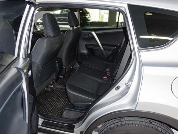 Toyota RAV4 IV (XA40) с пробегом 2015 года, цена 1 988 000 рублей, 98750 км, внедорожник, Автокод Объявления
