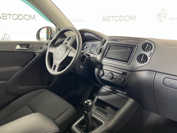 Volkswagen Tiguan I Рестайлинг с пробегом 2016 года, цена 1 149 000 рублей, 217591 км, внедорожник, Автокод Объявления