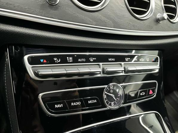 Mercedes-Benz E-Класс V (W213 S213 C238) с пробегом 2017 года, цена 3 179 900 рублей, 128000 км, седан, Автокод Объявления