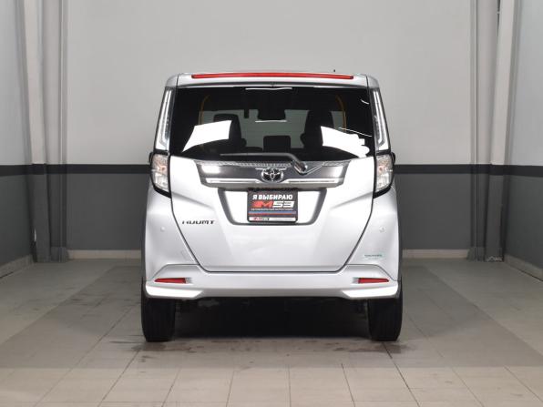 Toyota Roomy I Рестайлинг с пробегом 2020 года, цена 1 184 995 рублей, 35033 км, микровэн, Автокод Объявления