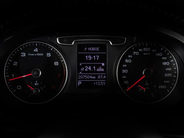 Audi Q3 I (8U) с пробегом 2013 года, цена 1 380 000 рублей, 207500 км, внедорожник, Автокод Объявления