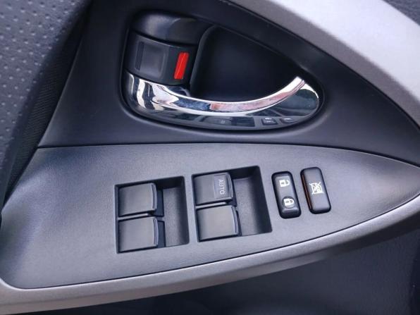 Toyota RAV4 III (XA30) Рестайлинг с пробегом 2011 года, цена 1 260 000 рублей, 138812 км, внедорожник, Автокод Объявления