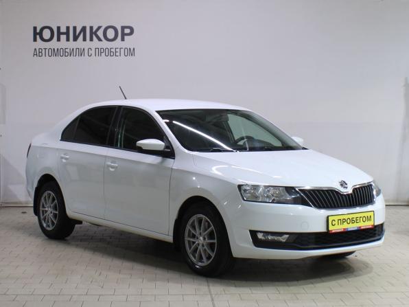Skoda Rapid I Рестайлинг с пробегом 2017 года, цена 1 129 000 рублей, 117473 км, лифтбек, Автокод Объявления
