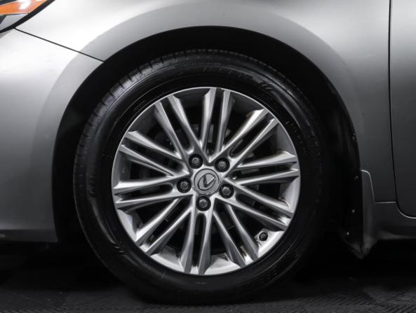 Lexus ES VI Рестайлинг с пробегом 2016 года, цена 2 290 000 рублей, 224424 км, седан, Автокод Объявления