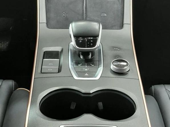Omoda C5 I с пробегом 2022 года, цена 1 575 000 рублей, 57151 км, внедорожник, Автокод Объявления