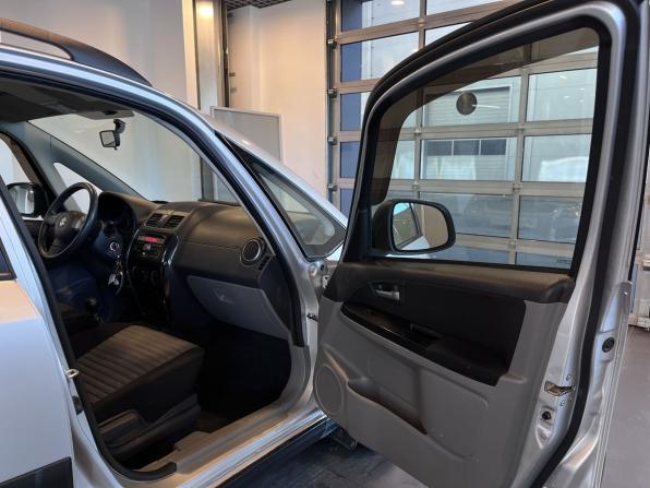 Suzuki SX4 I (Classic) Рестайлинг с пробегом 2014 года, цена 785 000 рублей, 105293 км, хэтчбек, Автокод Объявления