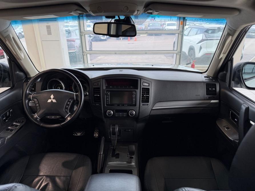 Mitsubishi Pajero IV Рестайлинг 1 Москва  - изображение 16