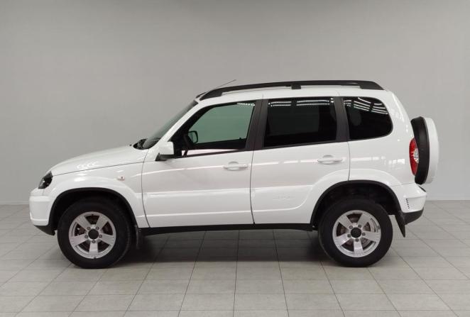 Chevrolet Niva I Рестайлинг с пробегом 2019 года, цена 920 000 рублей, 59460 км, внедорожник, Автокод Объявления