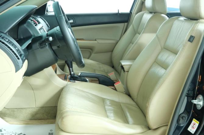 Honda Accord VII Рестайлинг с пробегом 2007 года, цена 999 000 рублей, 291541 км, седан, Автокод Объявления