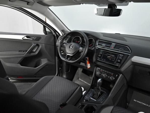 Volkswagen Tiguan II с пробегом 2018 года, цена 1 749 000 рублей, 144000 км, внедорожник, Автокод Объявления