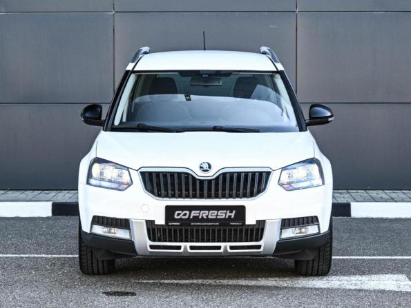 Skoda Yeti I Рестайлинг с пробегом 2015 года, цена 1 014 000 рублей, 191540 км, внедорожник, Автокод Объявления