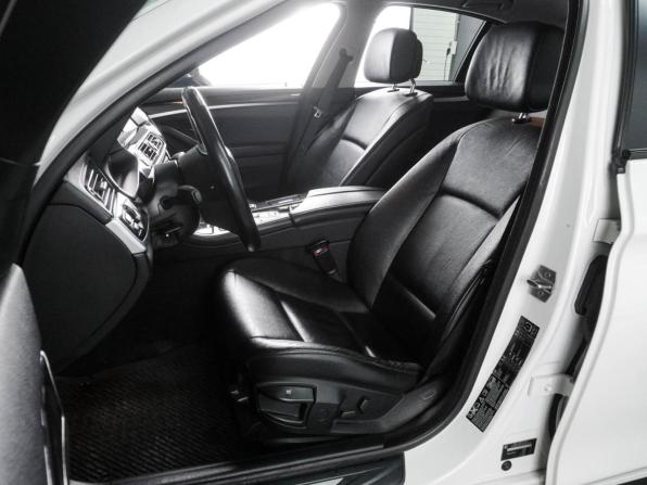 BMW 5 серии VI (F10/F11/F07) с пробегом 2012 года, цена 1 589 000 рублей, 288723 км, седан, Автокод Объявления