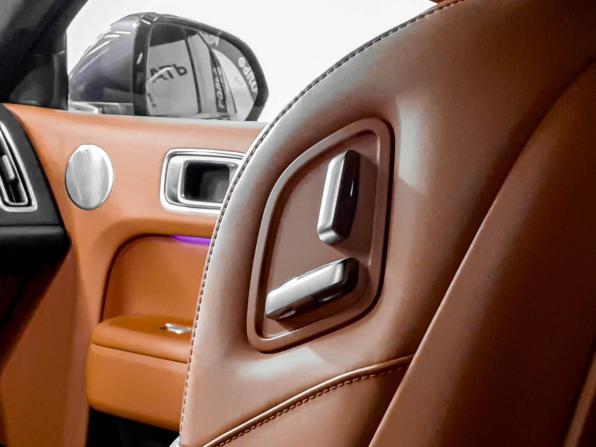 Li Auto (Lixiang) L9 I с пробегом 2023 года, цена 5 937 500 рублей, 37920 км, внедорожник, Автокод Объявления