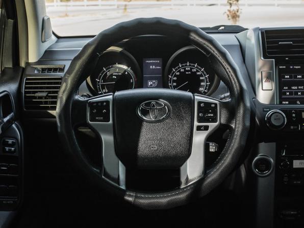 Toyota Land Cruiser Prado 150 Series с пробегом 2012 года, цена 3 000 000 рублей, 200902 км, внедорожник, Автокод Объявления