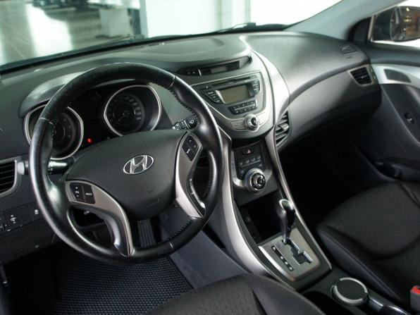 Hyundai Elantra V (MD) Рестайлинг с пробегом 2013 года, цена 1 049 000 рублей, 168000 км, седан, Автокод Объявления