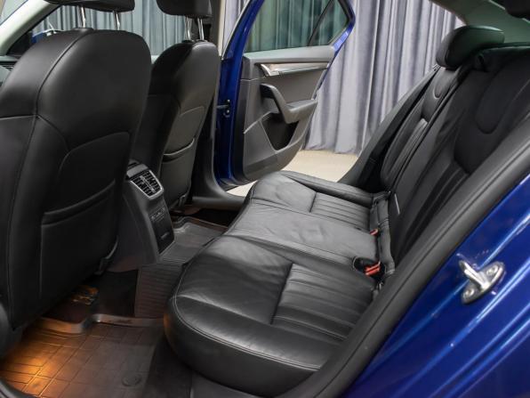 Skoda Octavia III (A7) Рестайлинг с пробегом 2018 года, цена 2 198 000 рублей, 108608 км, лифтбек, Автокод Объявления