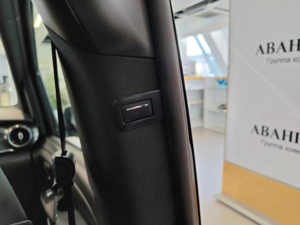 Mercedes-Benz V-Класс III (W447) Рестайлинг с пробегом 2020 года, цена 5 200 000 рублей, 132583 км, минивэн, Автокод Объявления