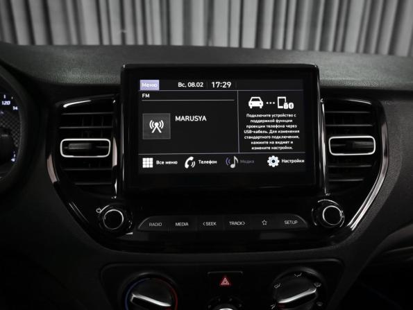 Hyundai Solaris II Рестайлинг с пробегом 2022 года, цена 1 509 000 рублей, 106383 км, седан, Автокод Объявления