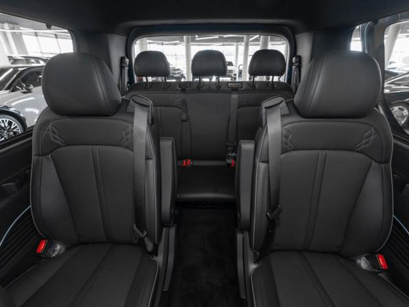 Hyundai Staria I Рестайлинг с пробегом 2026 года, цена 7 300 000 рублей, 100 км, минивэн, Автокод Объявления