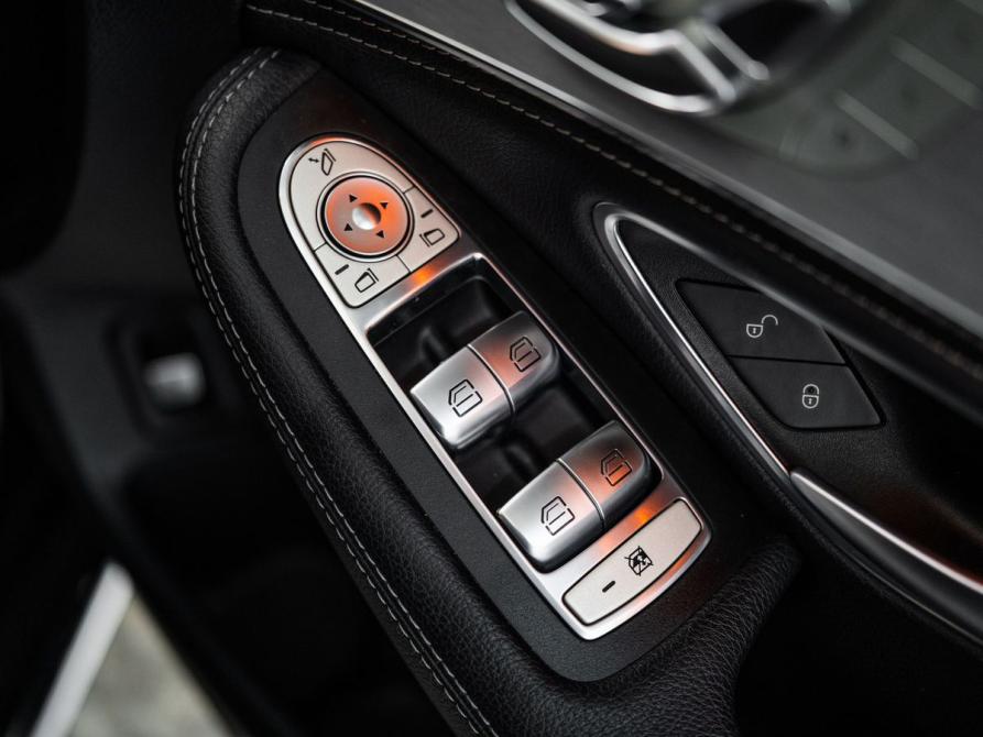 Mercedes-Benz C-Класс IV (W205) Иркутск  - изображение 20