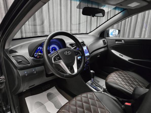 Hyundai Solaris I с пробегом 2013 года, цена 799 000 рублей, 167716 км, хэтчбек, Автокод Объявления