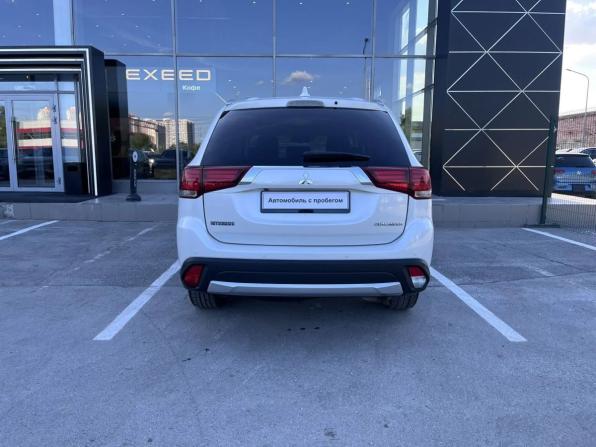 Mitsubishi Outlander III Рестайлинг 2 с пробегом 2017 года, цена 1 890 000 рублей, 156128 км, внедорожник, Автокод Объявления
