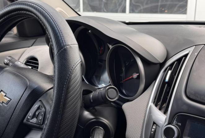 Chevrolet Cruze I Рестайлинг с пробегом 2014 года, цена 690 000 рублей, 200481 км, седан, Автокод Объявления