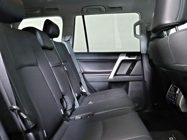 Toyota Land Cruiser Prado 150 Series Рестайлинг 3 с пробегом 2022 года, цена 6 900 000 рублей, 23220 км, внедорожник, Автокод Объявления